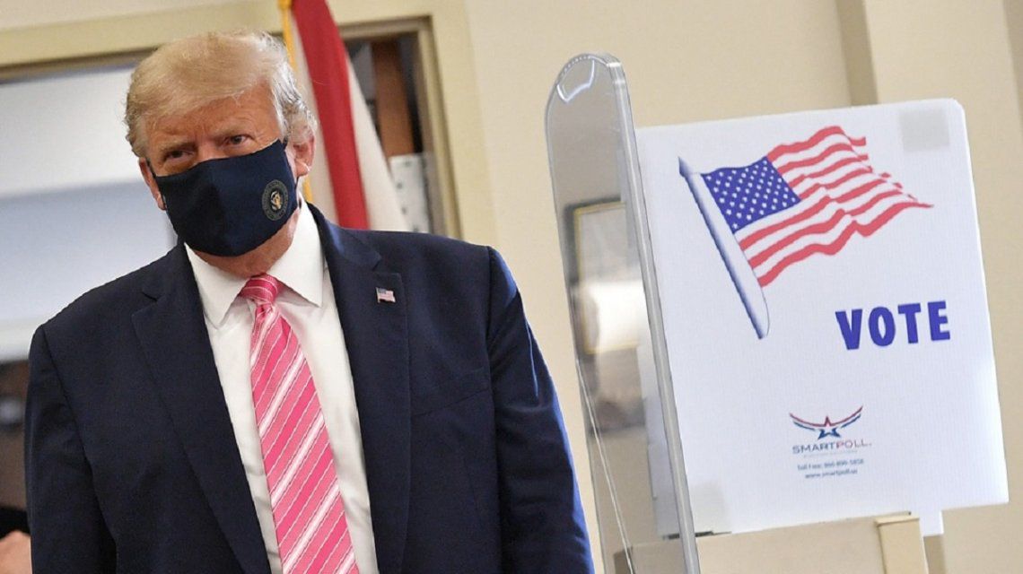 “Voté por un tipo llamado Trump”: el presidente de Estados Unidos sufragó por anticipado en Florida