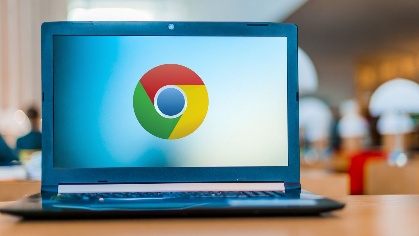 Descubren que Chrome conserva información que los usuarios eliminan en Google y YouTube