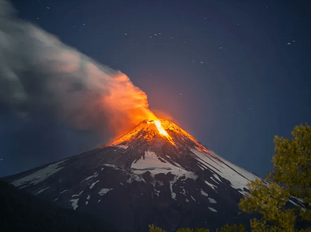 Volcán Villarica: la aclaración de Chile sobre el alerta