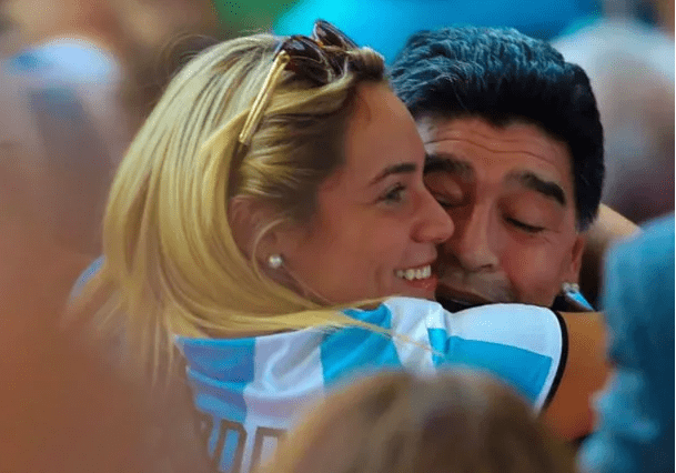 Rocío Oliva relató cómo fue el día que Claudia Villafañe «no permitió que ingresara al velorio» de Diego Maradona