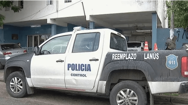 Monte Chingolo: se escapó un preso por abuso sexual y detuvieron a un comisario